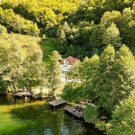 Cobras Plivsko Jezero, Jajce Villa Eksteriør bilde