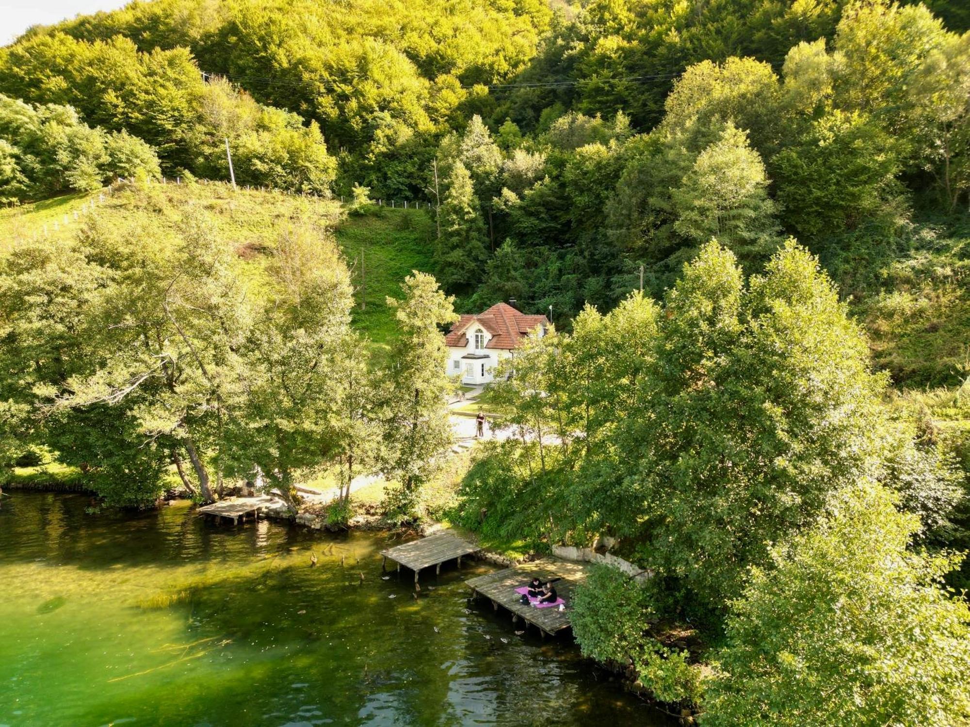 Cobras Plivsko Jezero, Jajce Villa Eksteriør bilde