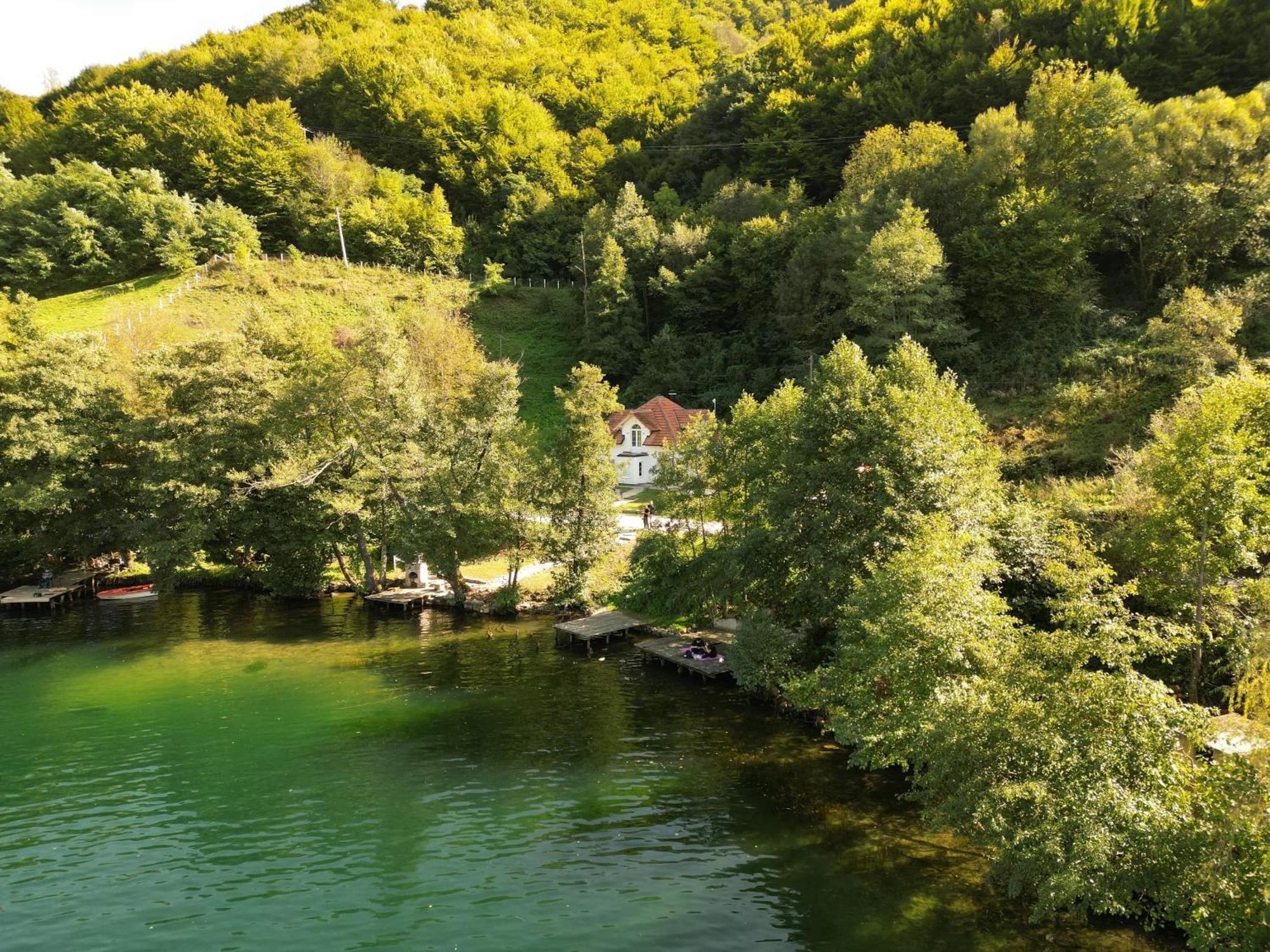 Cobras Plivsko Jezero, Jajce Villa Eksteriør bilde